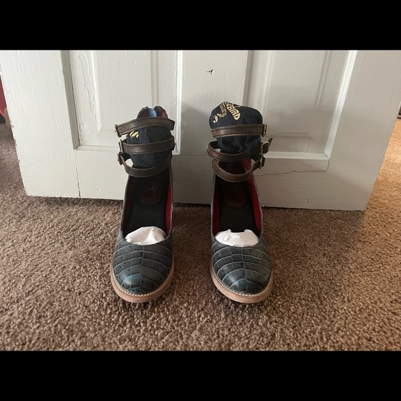 Sold! Freebird Randi - Picture 2 of 4